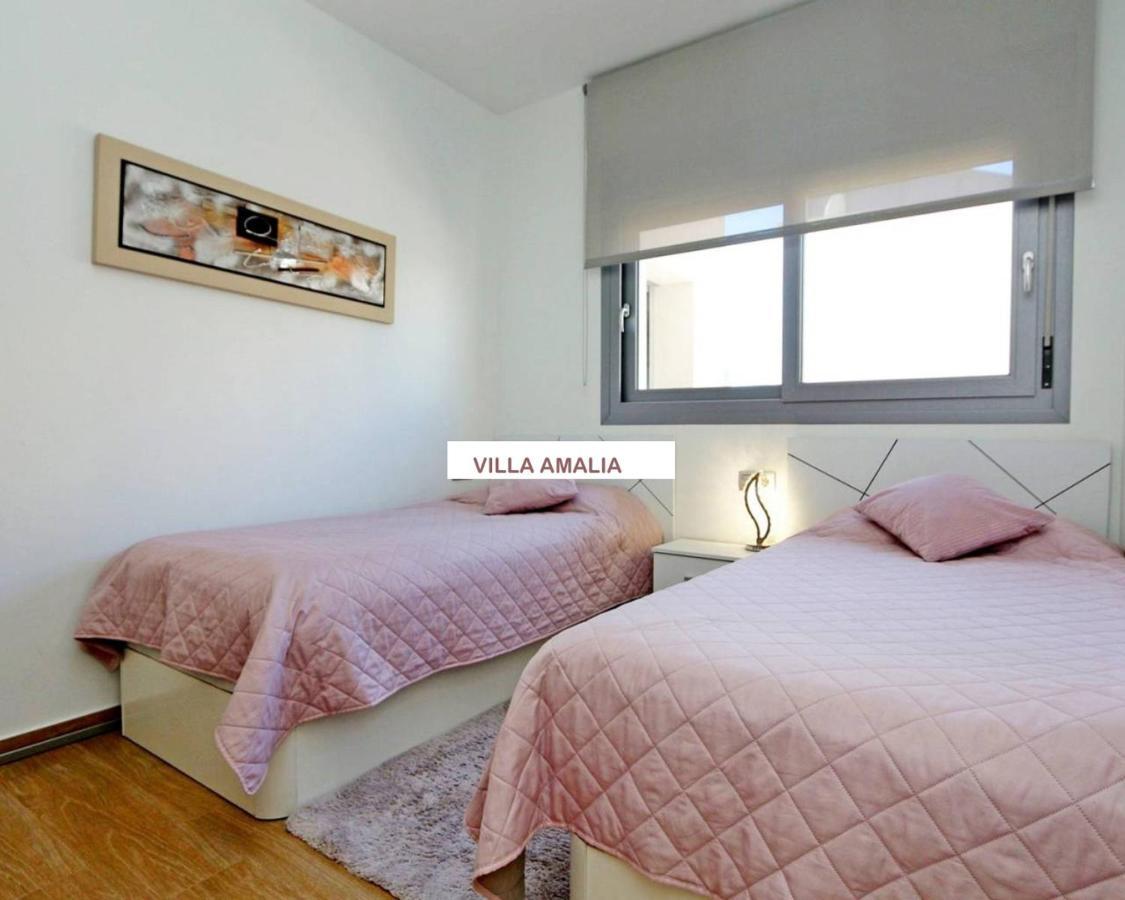 Beach Apartment Amalia 또레비에하 외부 사진