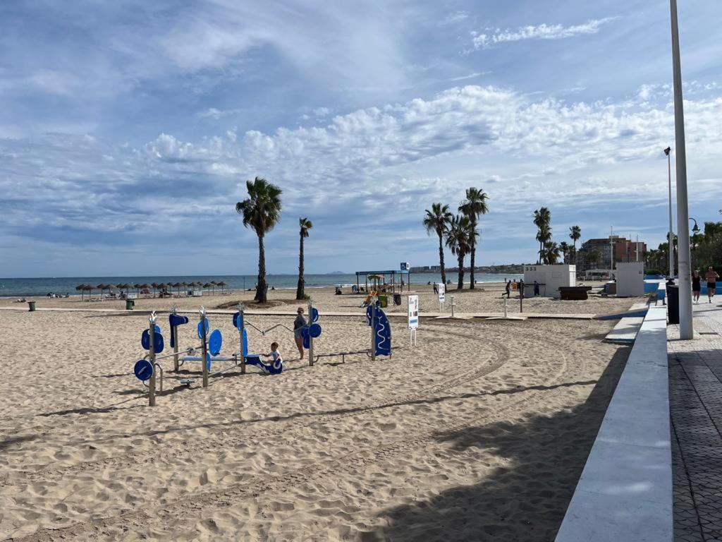Beach Apartment Amalia 또레비에하 외부 사진